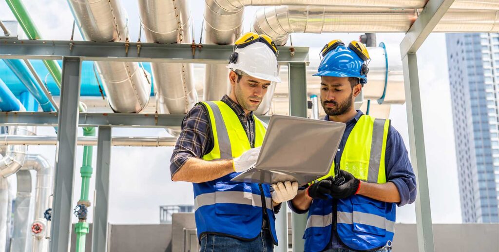 commercial-HVAC-technicians